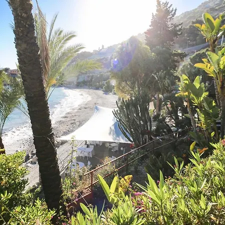 Hotel Baia Beniamin